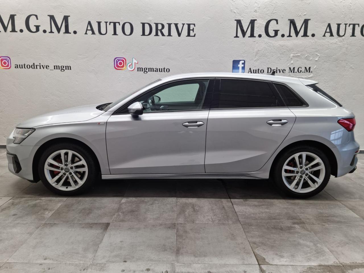 AUDI A3 SPB 35 TDI S tronic S line - 2