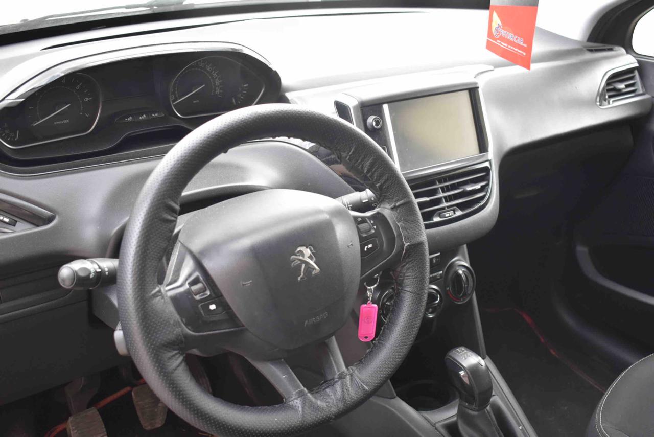 PEUGEOT 208 1° serie PureTech 82 5 porte Allure - 5