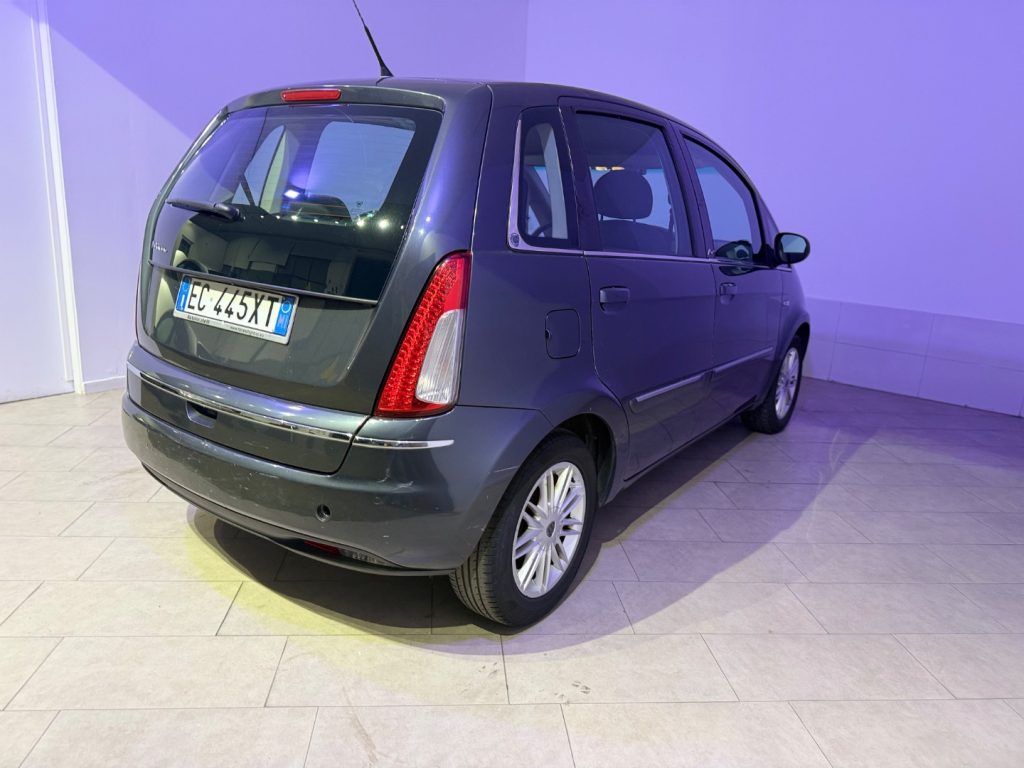 LANCIA MUSA 1.4 Oro. - 9