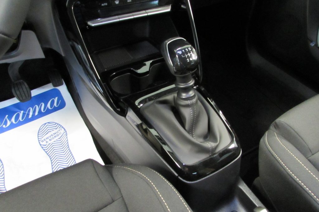 CITROEN C3 Aircross 1.2 PureTech Turbo 100 CV Plus KMZERO - 11