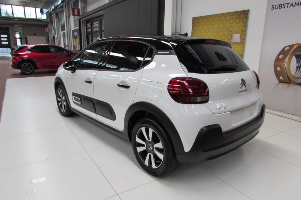 CITROEN C3 1.2 PureTech 83 S&S Shine - 3