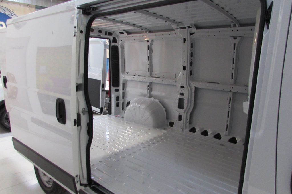 FIAT Ducato 30 2.2 Mjt 120CV PM-TN Furgone KM ZERO - 9