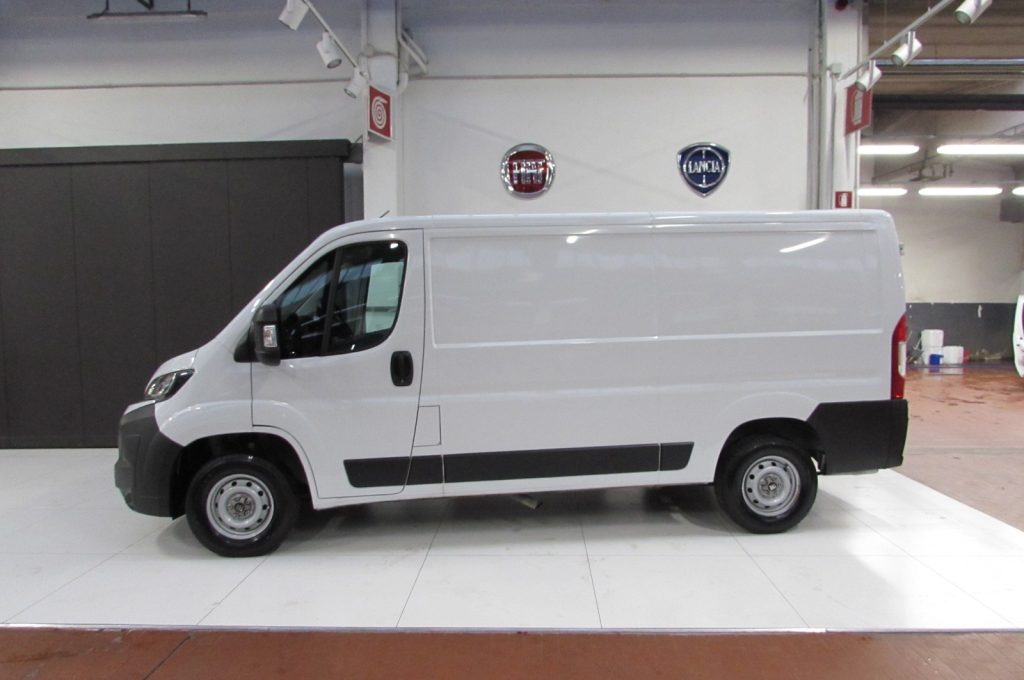 FIAT Ducato 33 2.2 Mjt 120CV PM-TN Furgone - 4