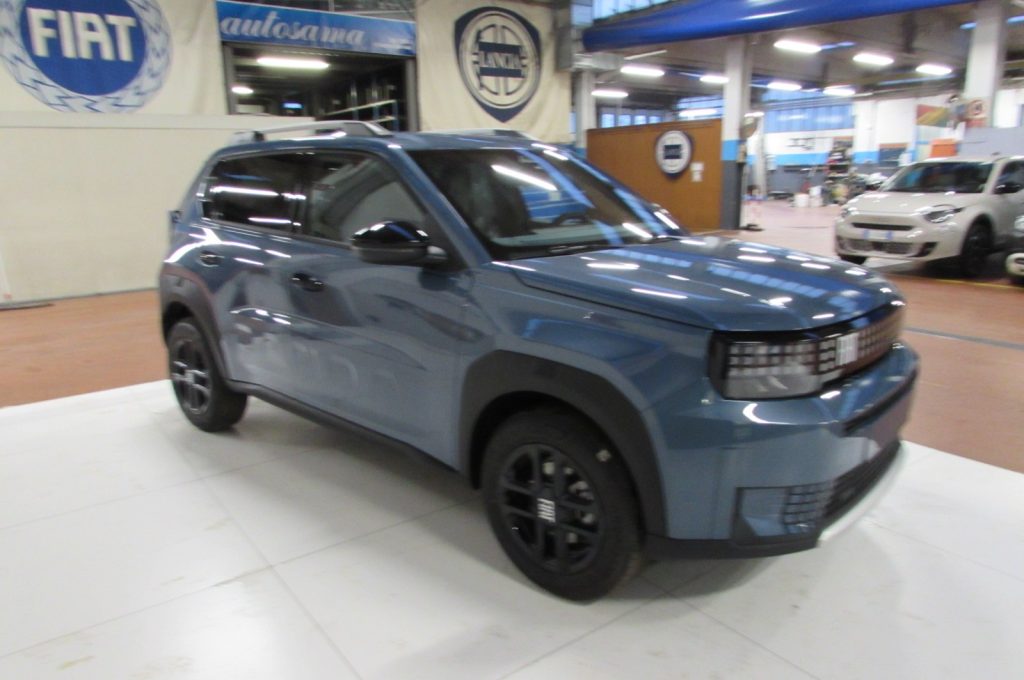 FIAT Grande Panda 1.2 Hybrid 110 CV S&S Icon KMZERO Pack Style - 2