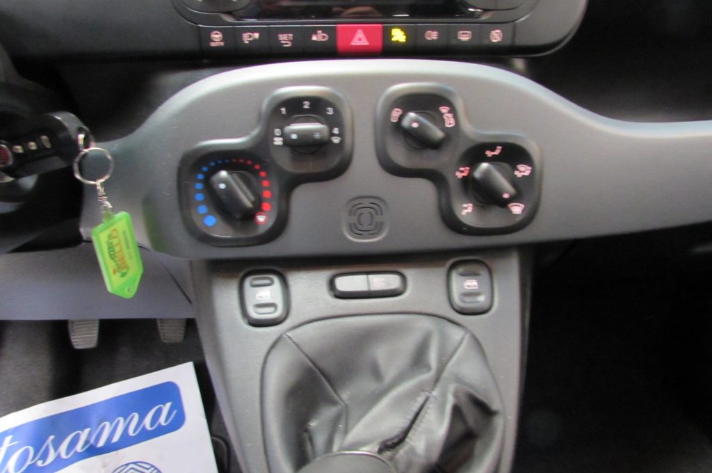 FIAT Panda 1.0 FireFly 70cv S&S Hybrid City Life - 9