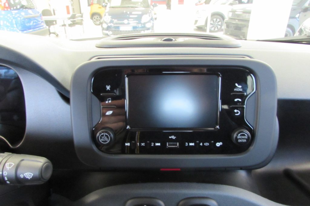 FIAT Panda 1.0 FireFly 70cv S&S Hybrid ICON KMZERO - 9