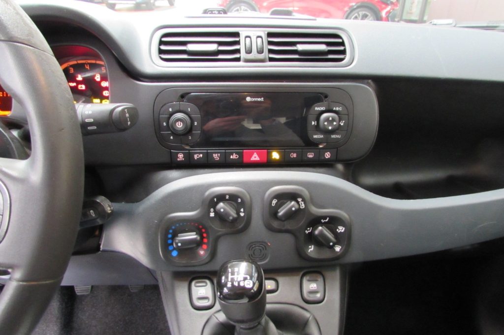 FIAT Panda 1.0 FireFly S&S Hybrid Easy - 8