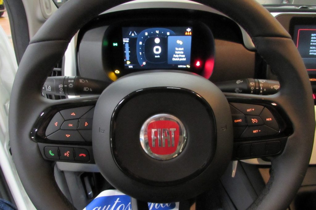 FIAT Panda Cross 1.0 FireFly 70cv S&S Hybrid CROSS - 12