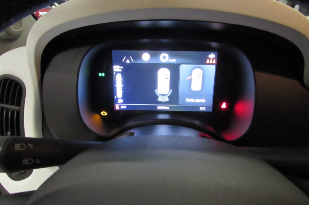 FIAT Panda Cross 1.0 FireFly 70cv S&S Hybrid CROSS - 11