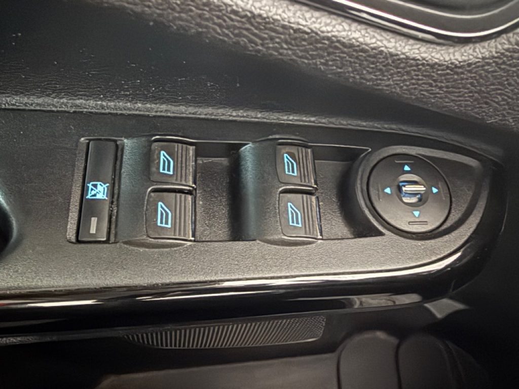 FORD B-Max 1.4 90 CV Titanium Business - 12