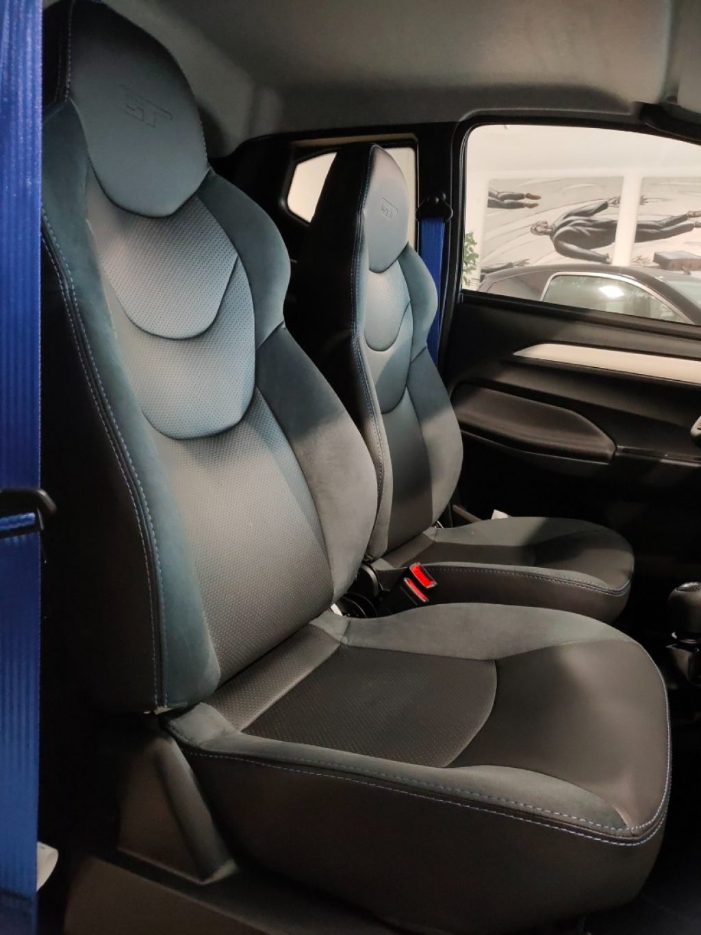 AIXAM City GTO Automatic Pelle Alcantara CarPlay Camera - 10