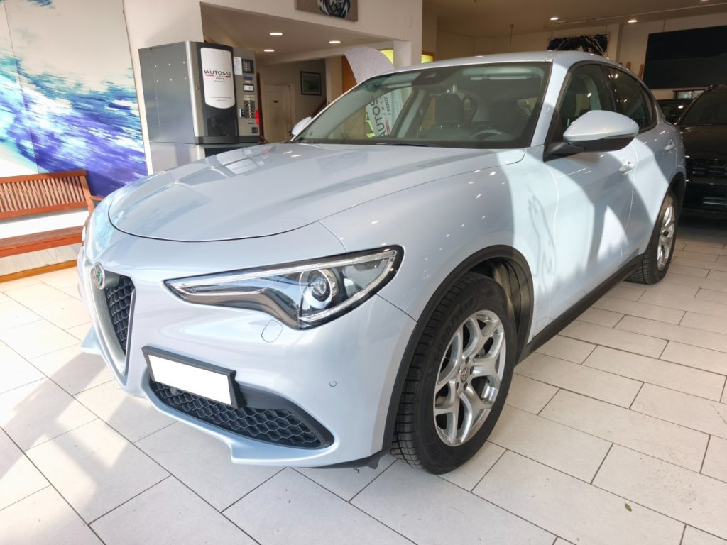 ALFA ROMEO Stelvio 2.2 d Q4 190 CV AT8 Navi Car Play Aziendale - 4