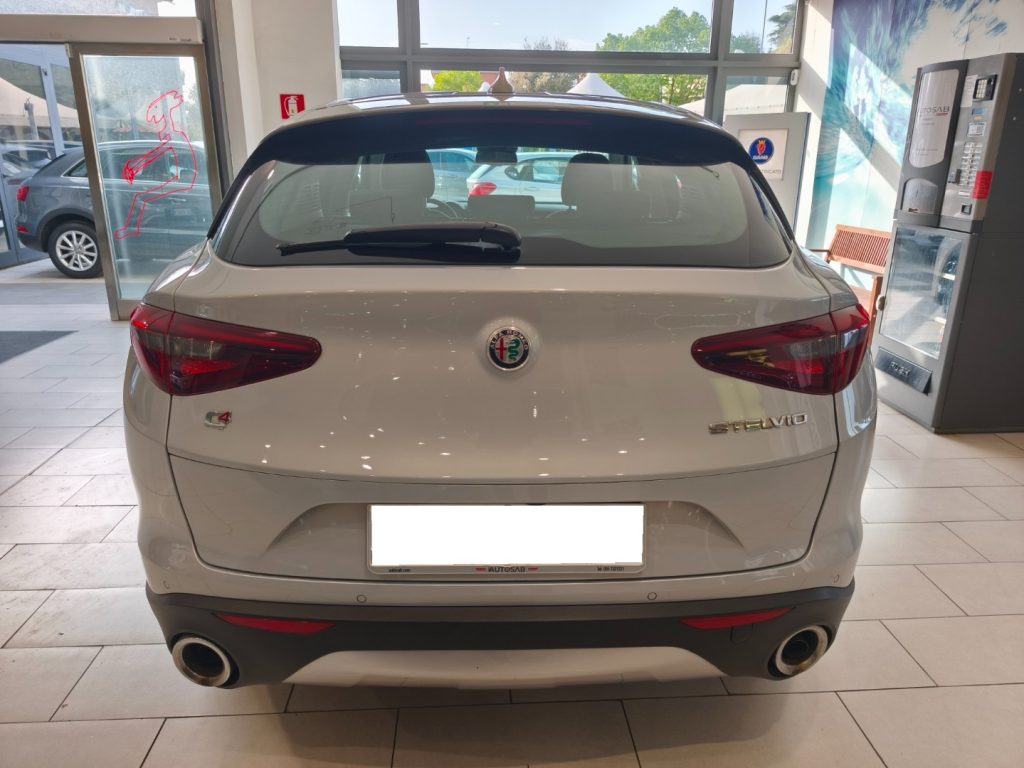 ALFA ROMEO Stelvio 2.2 d Q4 190 CV AT8 Navi Car Play Aziendale - 6