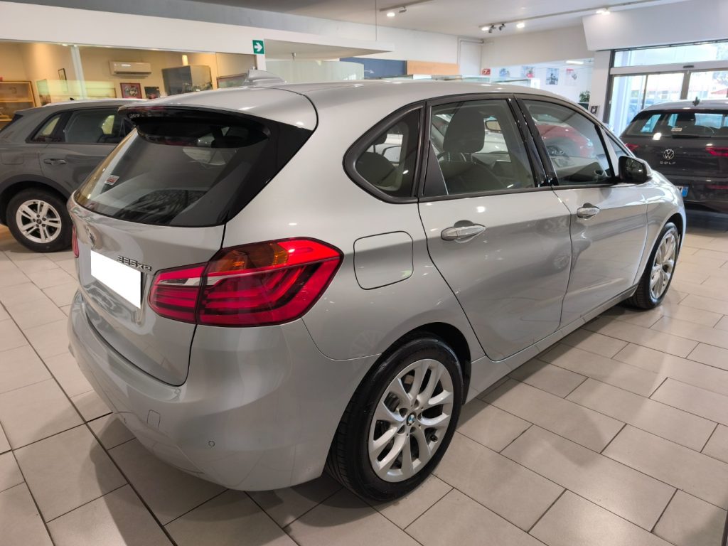 BMW 225 xe Plug-In Active Tourer iPerform. Automatic - 5