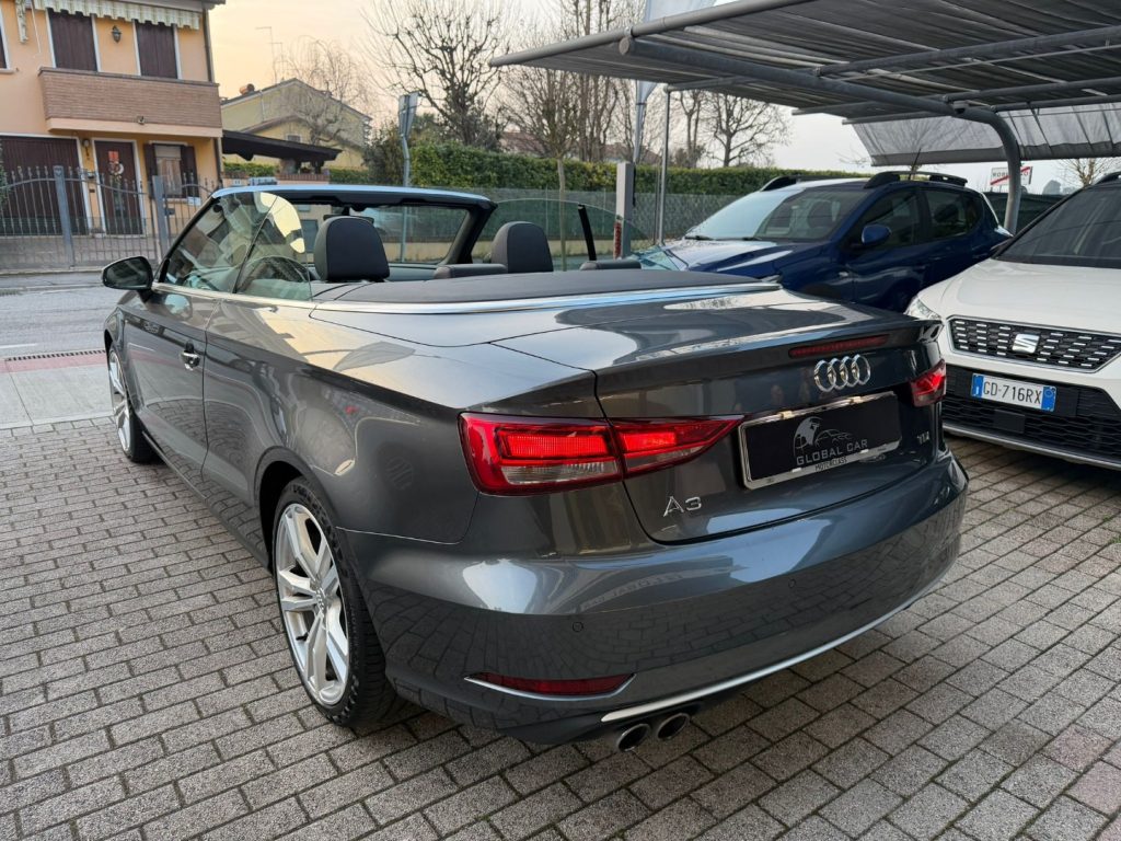 AUDI A3 Cabrio 2.0 TDI AUTOMATICA - 11