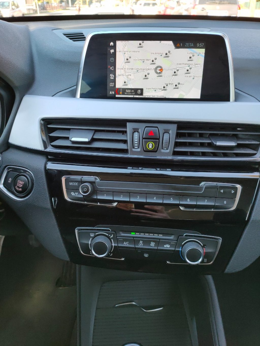 BMW X1 S Drive 16d Business Sport Navi Park Assist - 9