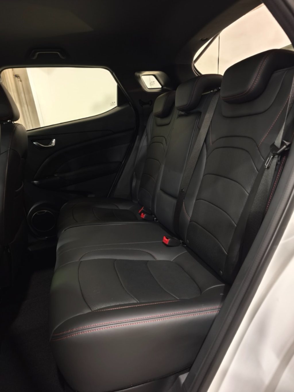 DFSK Glory 500 1.5 106 Cv Pelle Car Play Camera 5 Anni Garanzia - 14