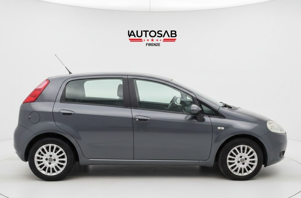 FIAT Grande Punto 1.3 MJT 75 CV 5 porte Uniproprietario Neopatentati - 6