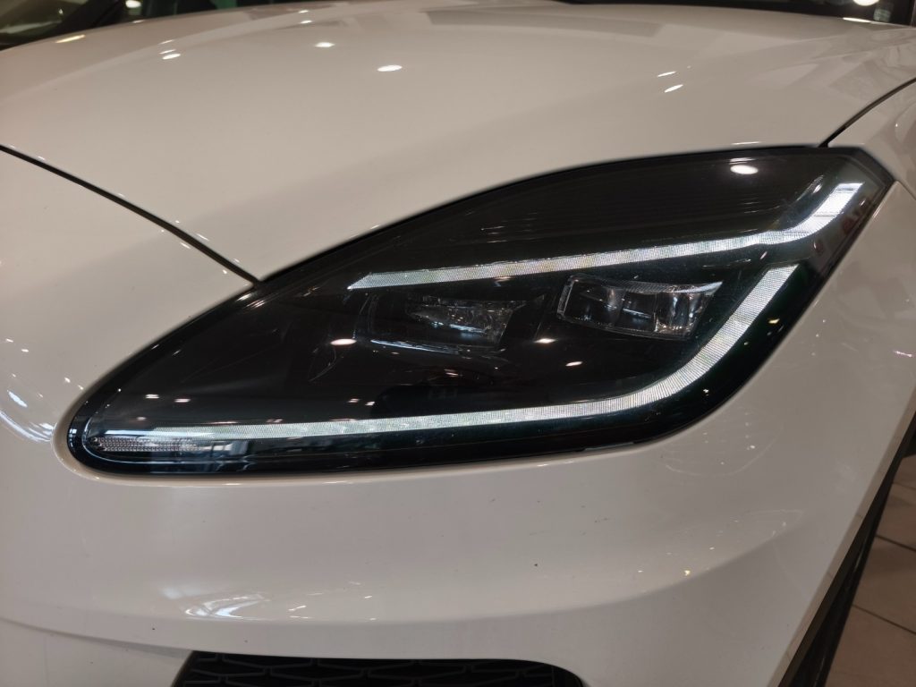 JAGUAR E-Pace 1.5 I3 160 CV Auto R-Dynamic - 18