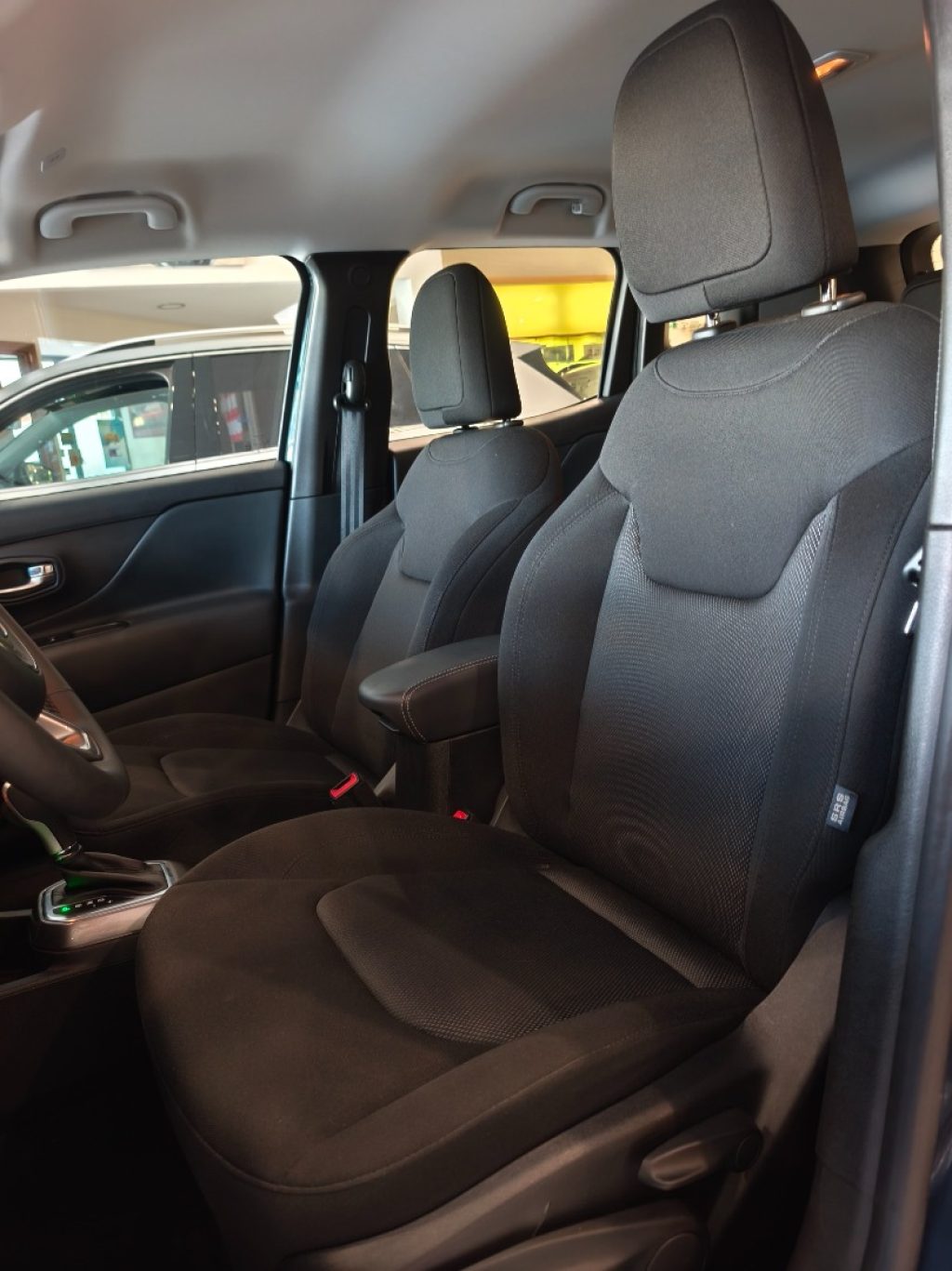 JEEP Renegade 1.5 Turbo T4 MHEV Automatic DDCT 130 Cv - 14