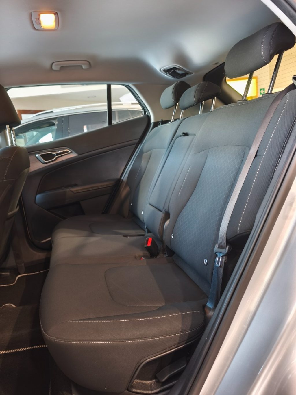 KIA Sportage 1.6 GDI MHEV LX FRESH Clima Navigatore Aziendale - 16