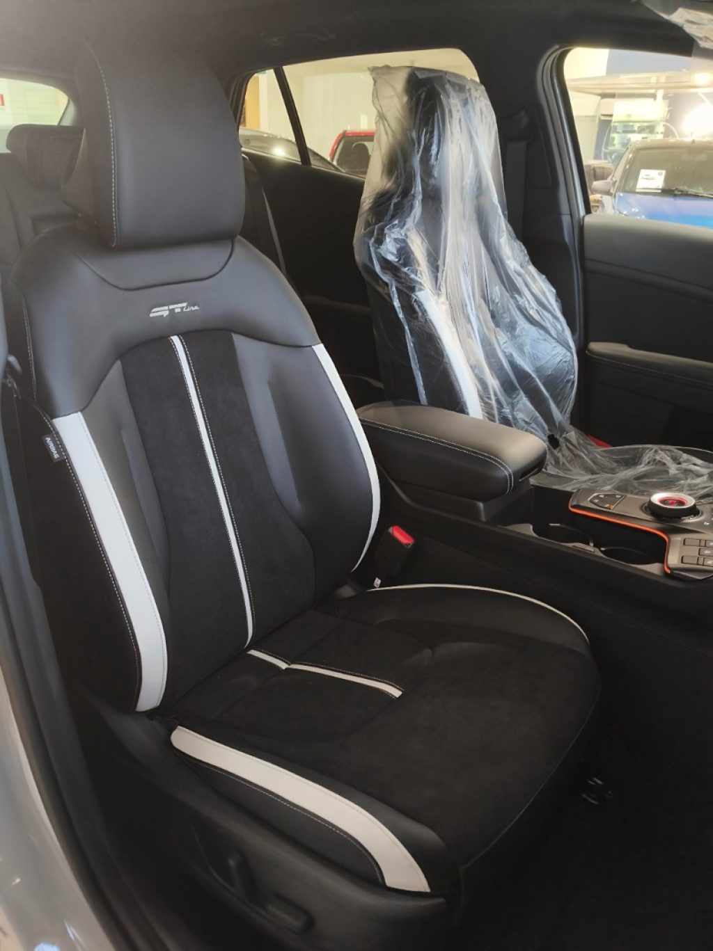 KIA Sportage 1.6 MHEV Business 7 Anni Garanzia - 13