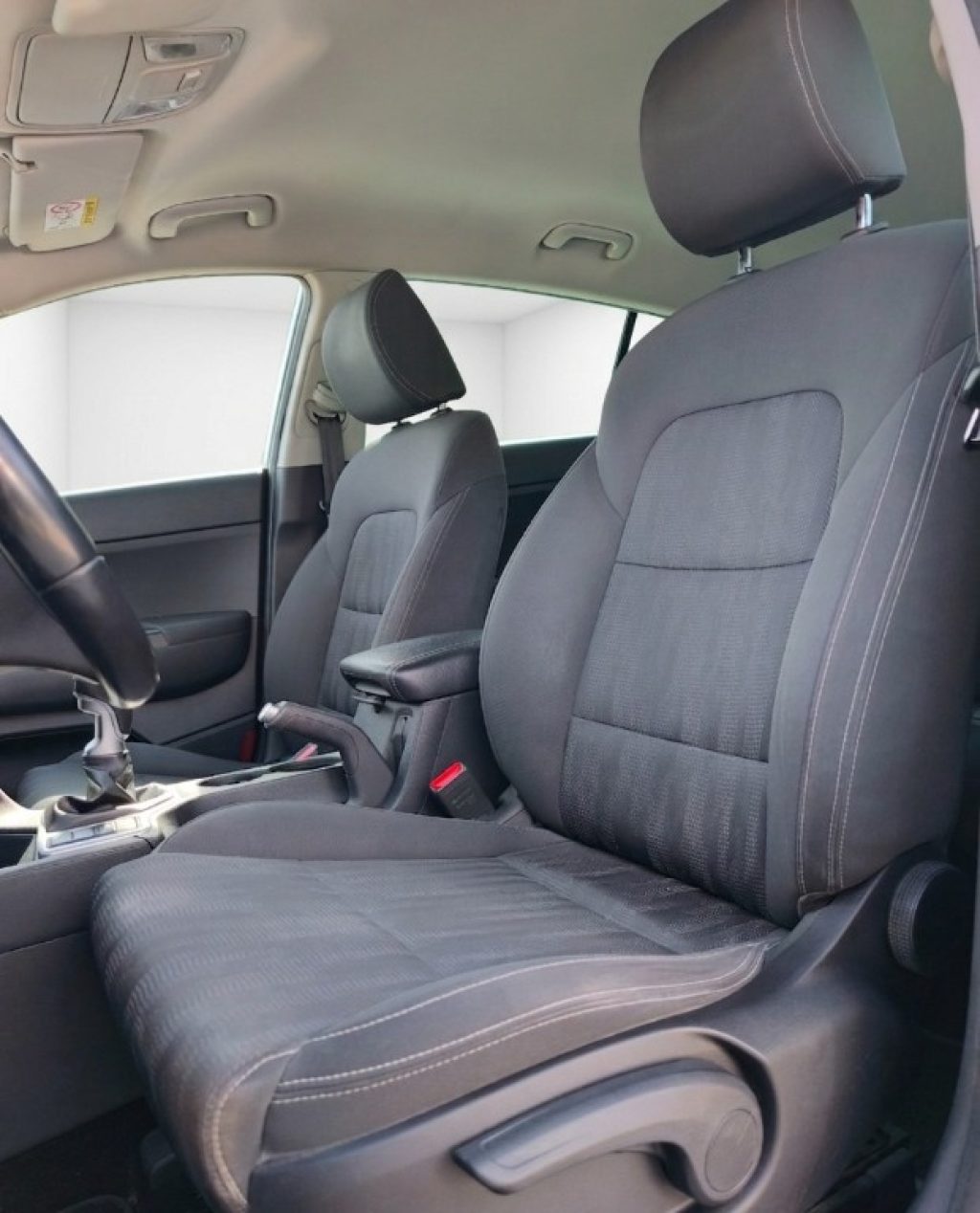 KIA Sportage 1.7 CRDI Business Class Navi Clima Aut. - 10