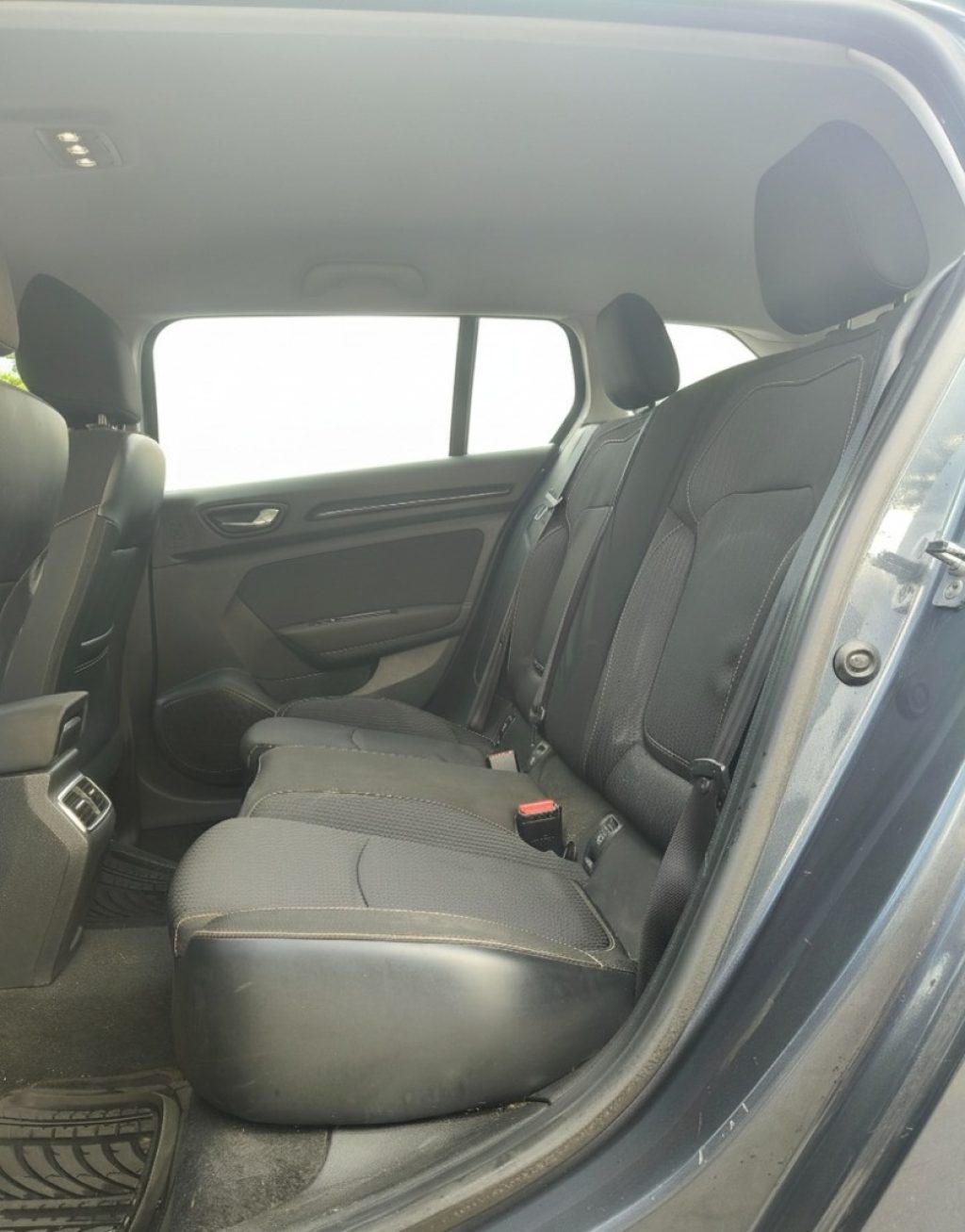 RENAULT Megane Sporter dCi 8V 110 CV Energy R-Link Navi - 11