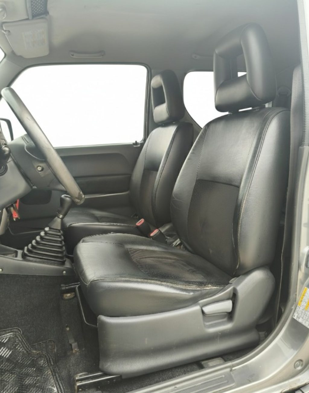 SUZUKI Jimny 1.3i 16V cat 4WD JLX Ridotte Pelle Clima Neopat. - 12