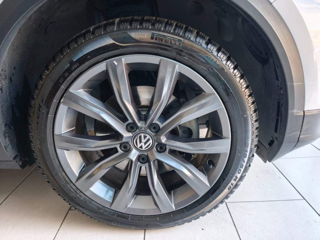 VOLKSWAGEN T-Roc 2.0 TDI DSG 4MOTION 150 CV Unico Propr. - 9