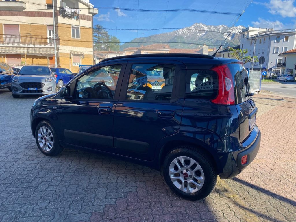 FIAT Panda 1.2 Lounge  5 POSTI - 3