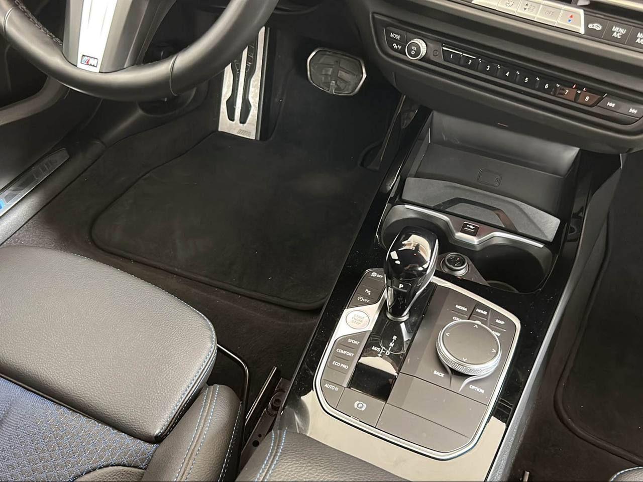 BMW 118 i 5p. Msport auto - 25