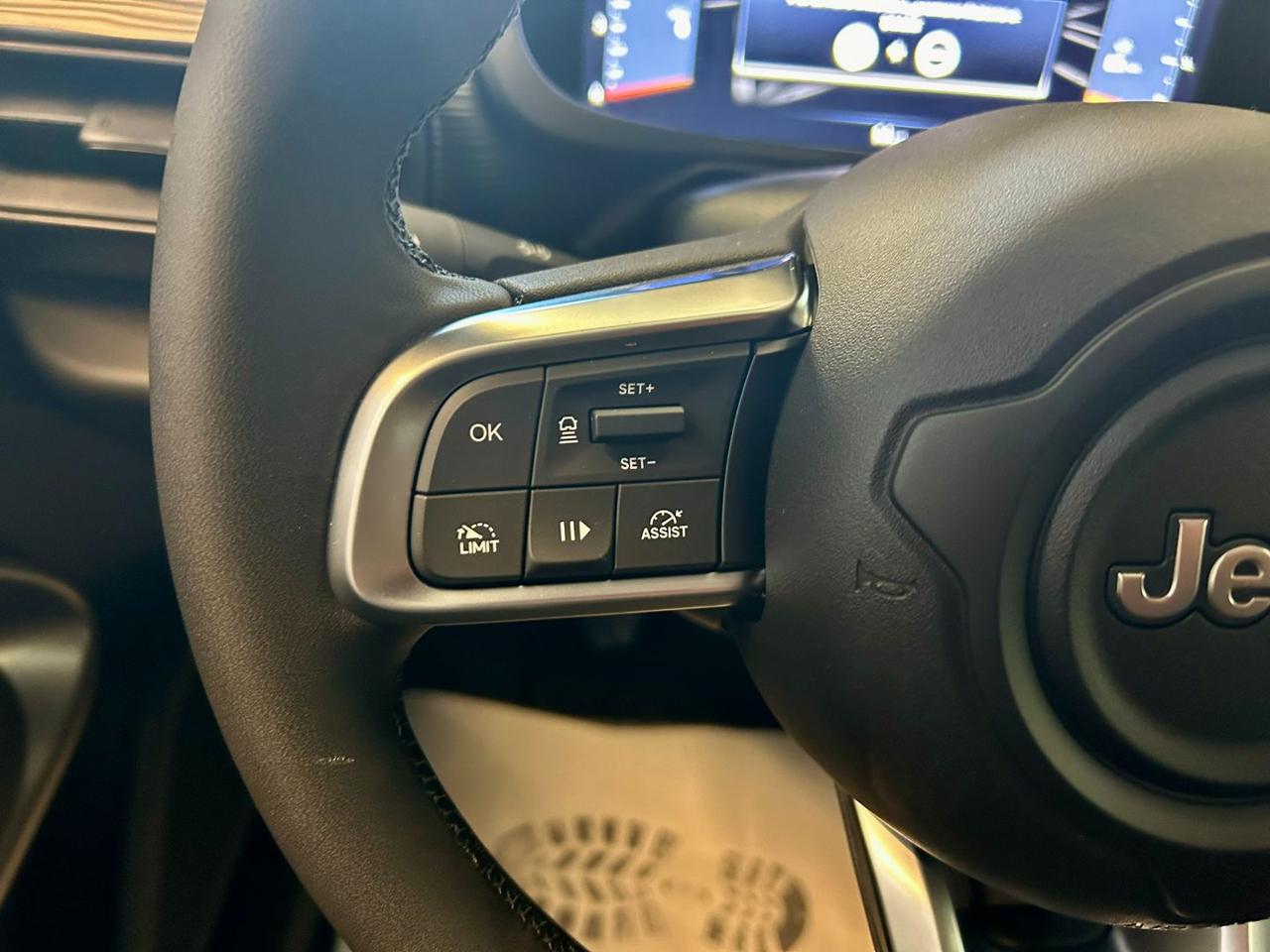 JEEP Avenger 1.2 Turbo MHEV Summit Infotaiment pack - 14