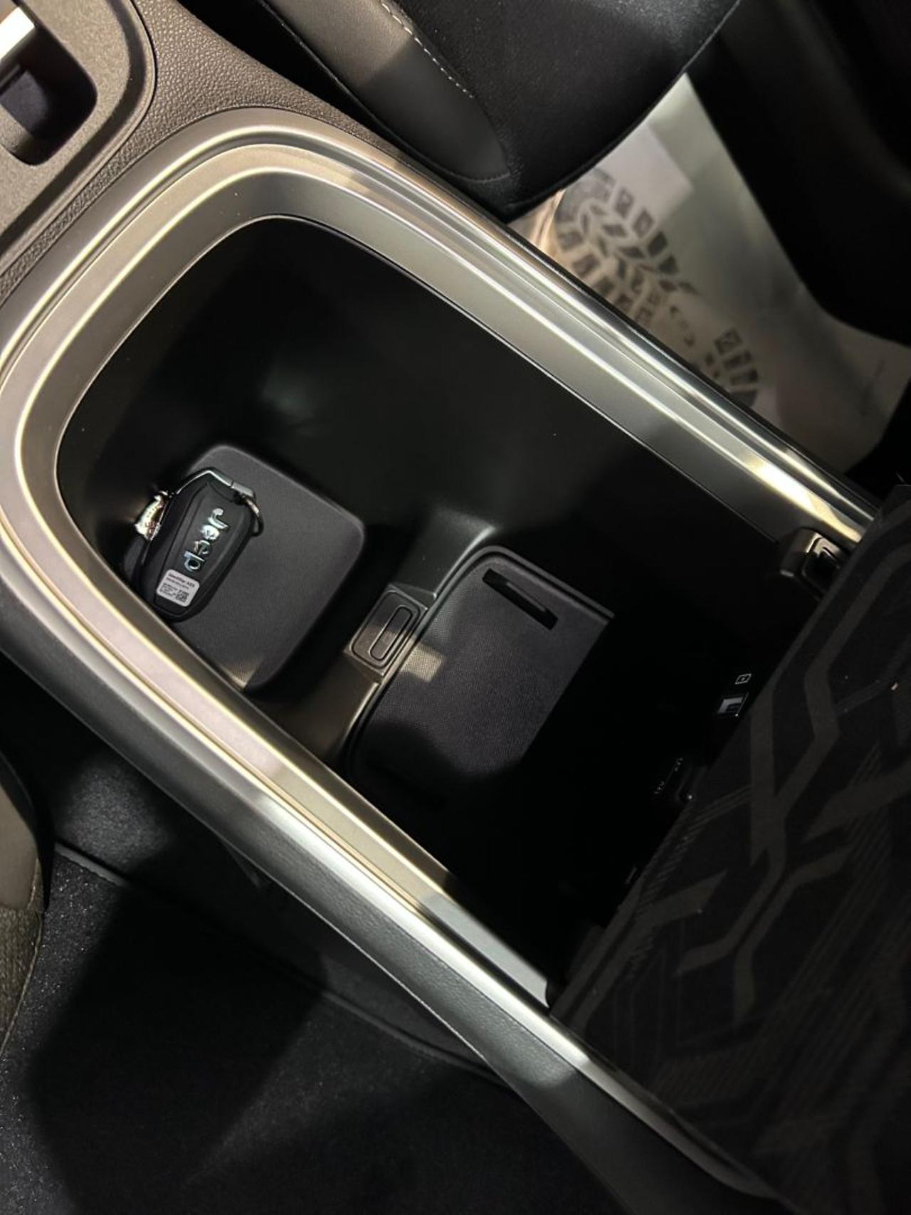 JEEP Avenger 1.2 Turbo MHEV Summit Infotaiment pack - 17