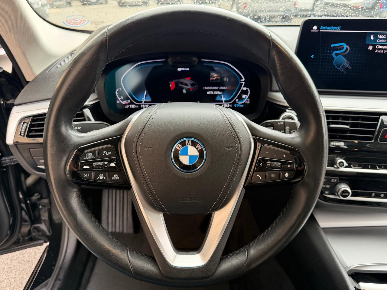 BMW 520 e Touring Business - 15
