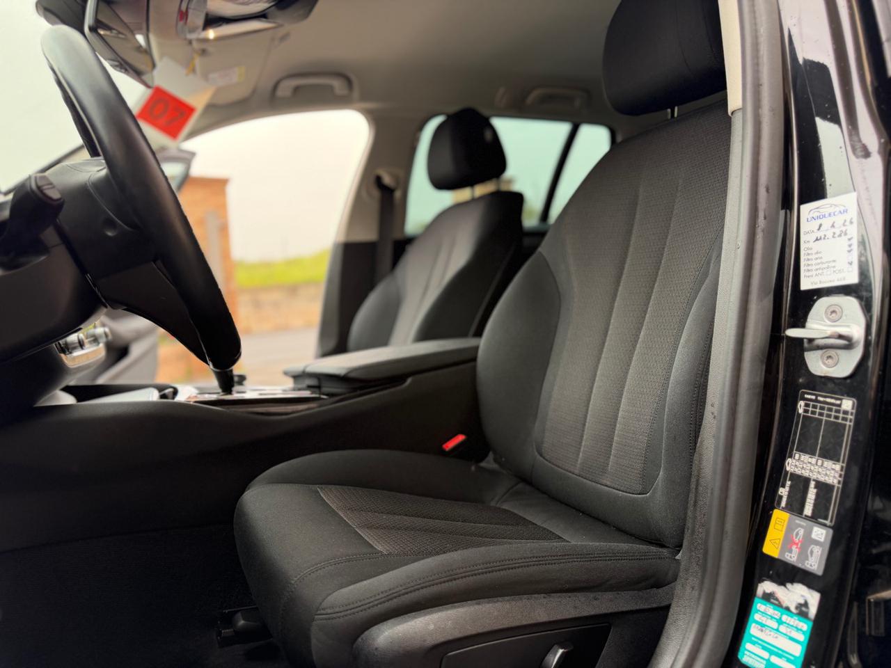 BMW 520 e Touring Business - 13