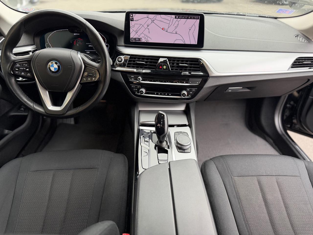 BMW 520 e Touring Business - 10