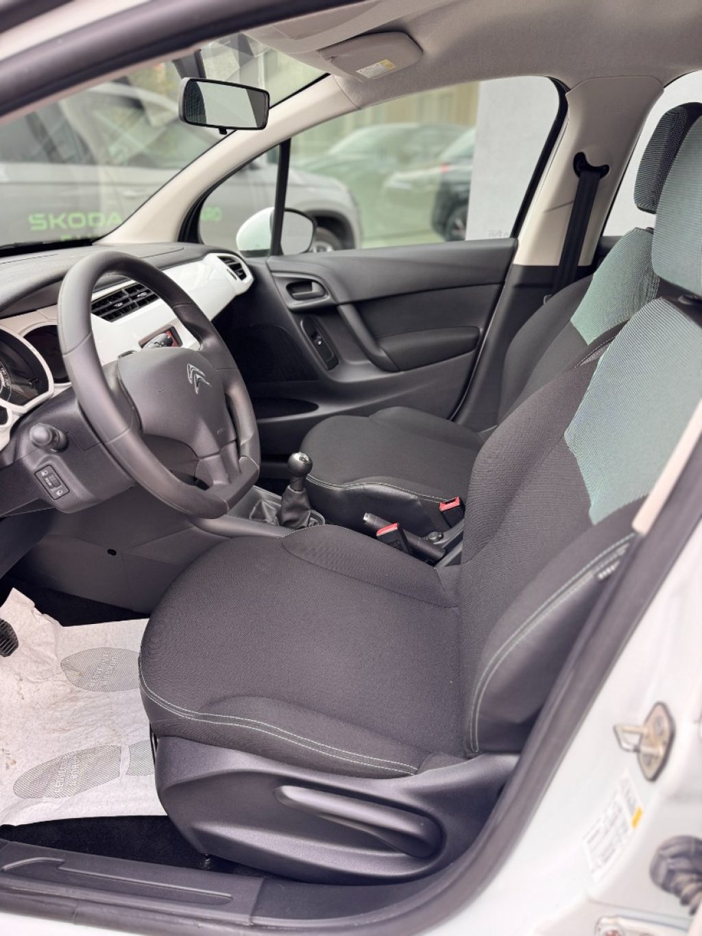 CITROEN C3 PureTech 68 Live Edition - 7