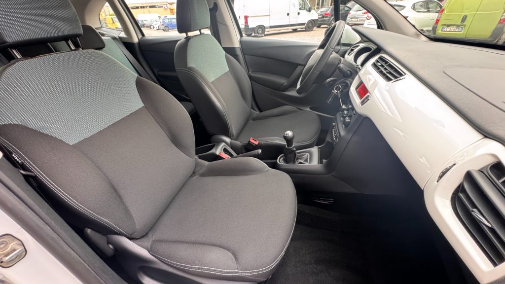 CITROEN C3 PureTech 68 Live Edition - 16