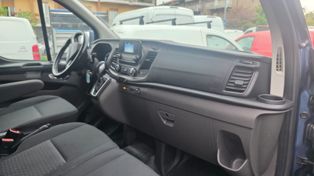 FORD Transit Custom 340 2.0 EcoBl. 130aut. PL-TA 9posti disabili - 14