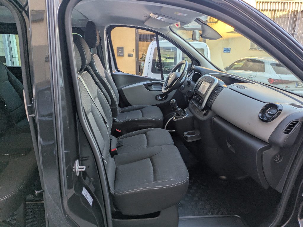 RENAULT Trafic T29 1.6 dCi 125CV  PL-TN Intens trasporto disabili - 10