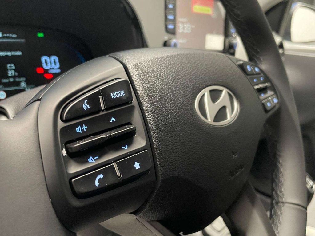 HYUNDAI i10 i10 1.0 mpi Connectline 63cv KM ZERO PROMO48