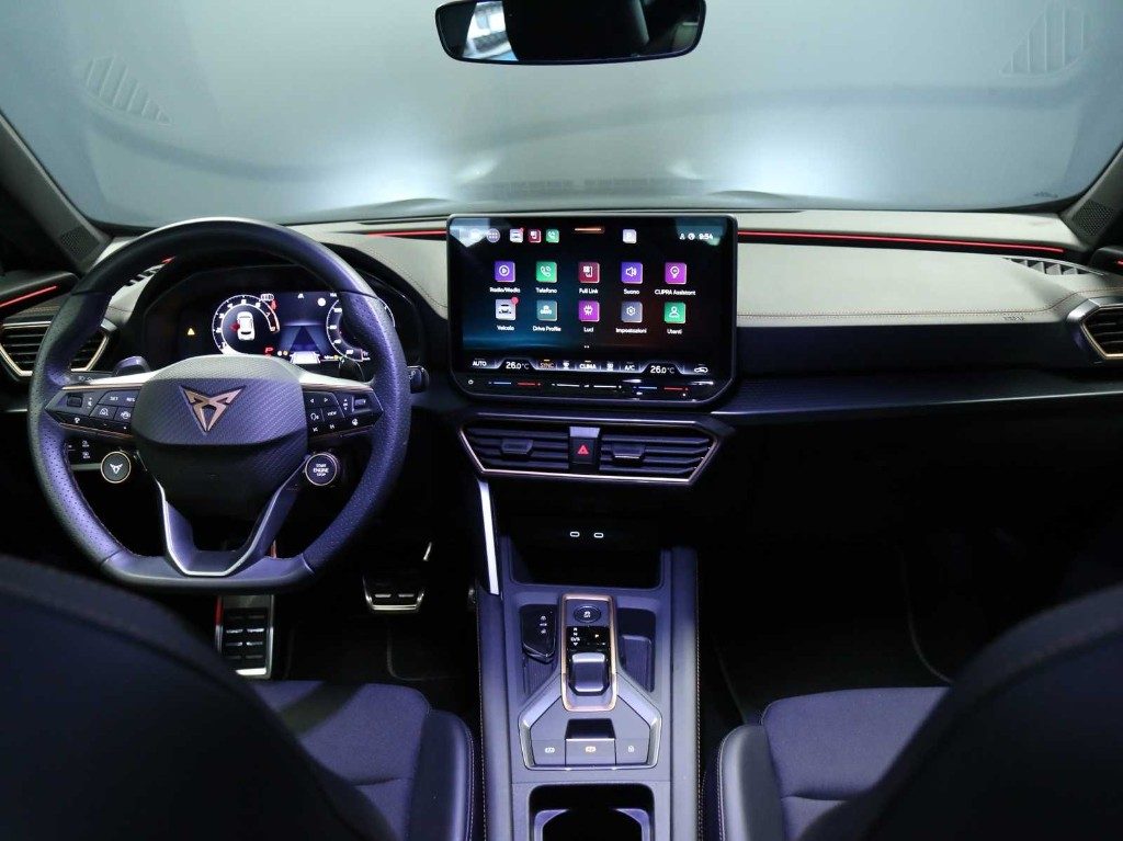 CUPRA Formentor 2.0 TDI 150CV DSG - 4