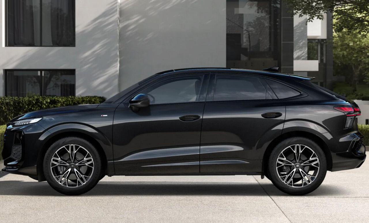 AUDI Q3 TFSI 110 kW S tronic S Line EditionTetto Aprib. - 2