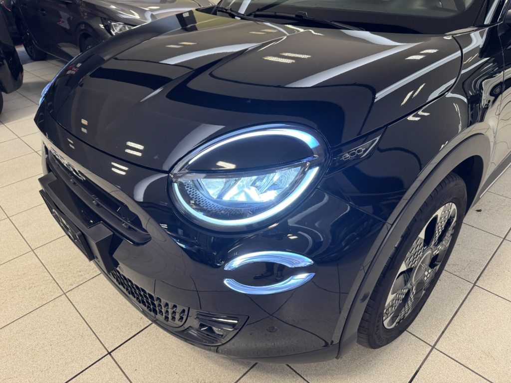 FIAT 600 Hybrid 110 CV DCT MHEV La Prima - 4