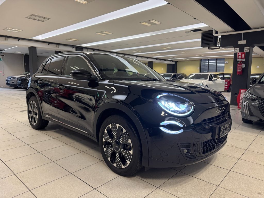 FIAT 600 Hybrid 110 CV DCT MHEV La Prima - 3