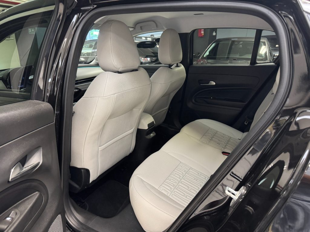 FIAT 600 Hybrid 110 CV DCT MHEV La Prima - 17