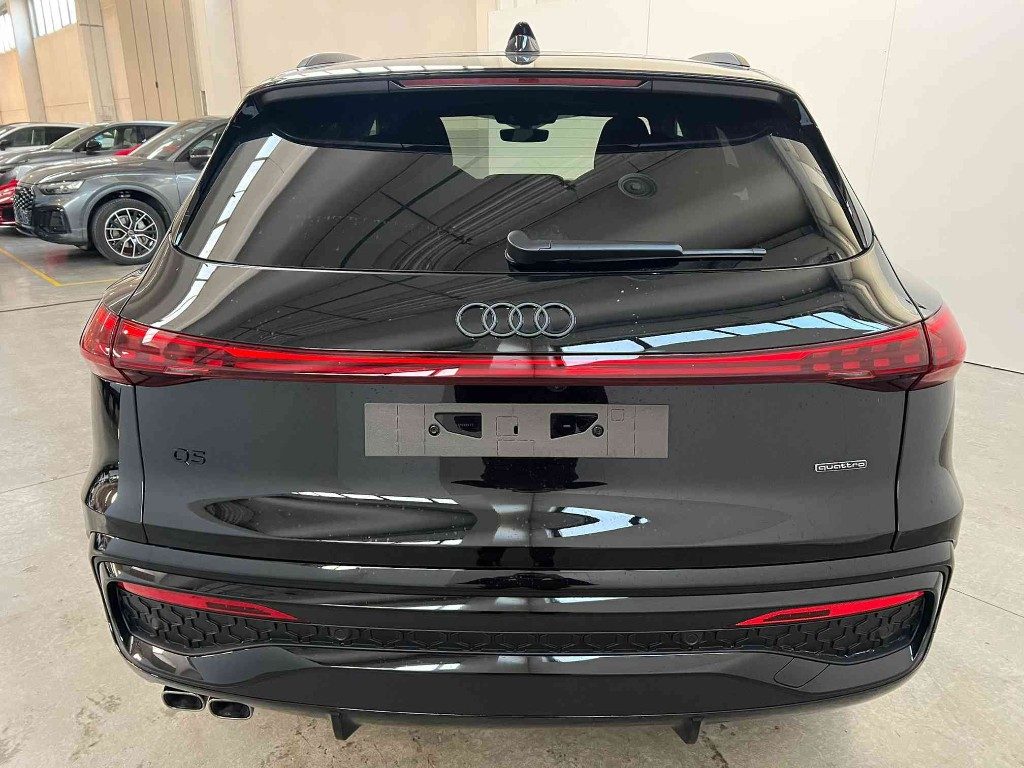 AUDI Q5 40 TDI 204 CV quattro S tronic S line plus - 5