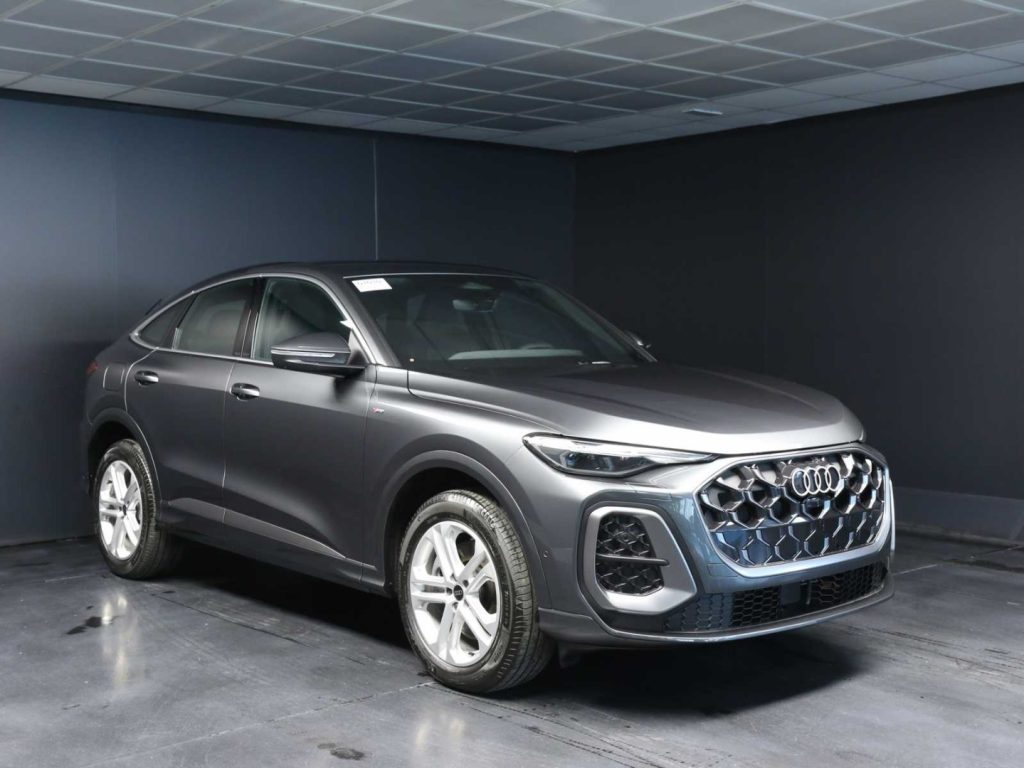 AUDI Q5 40 TDI 204 CV quattro S tronic S line plus - 2