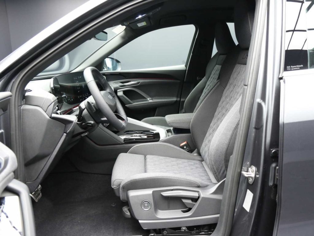 AUDI Q5 40 TDI 204 CV quattro S tronic S line plus - 3